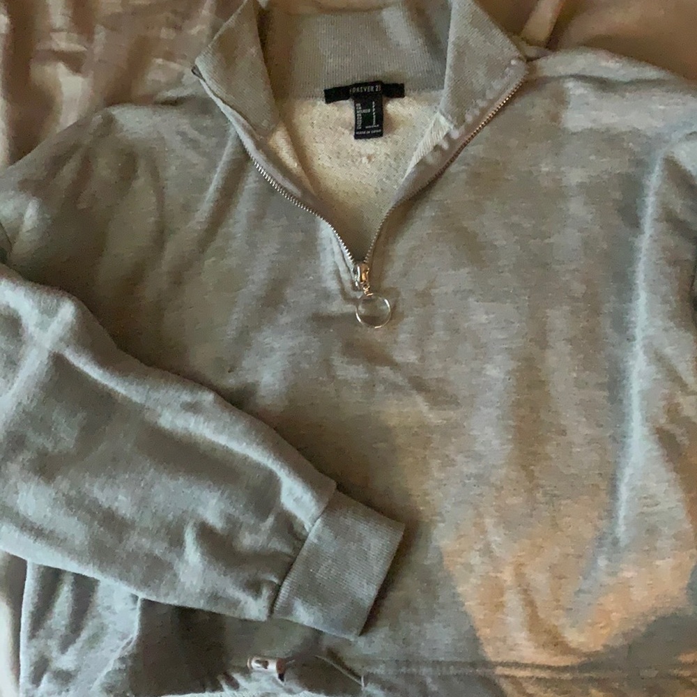 grey cropped quarter zip